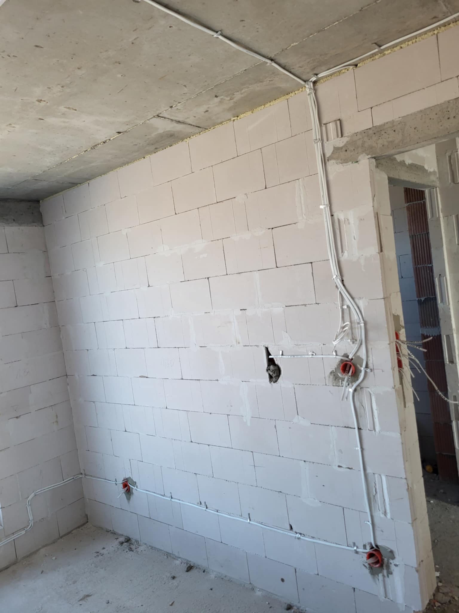 Profesjonalny montaż w nowej inwestycji